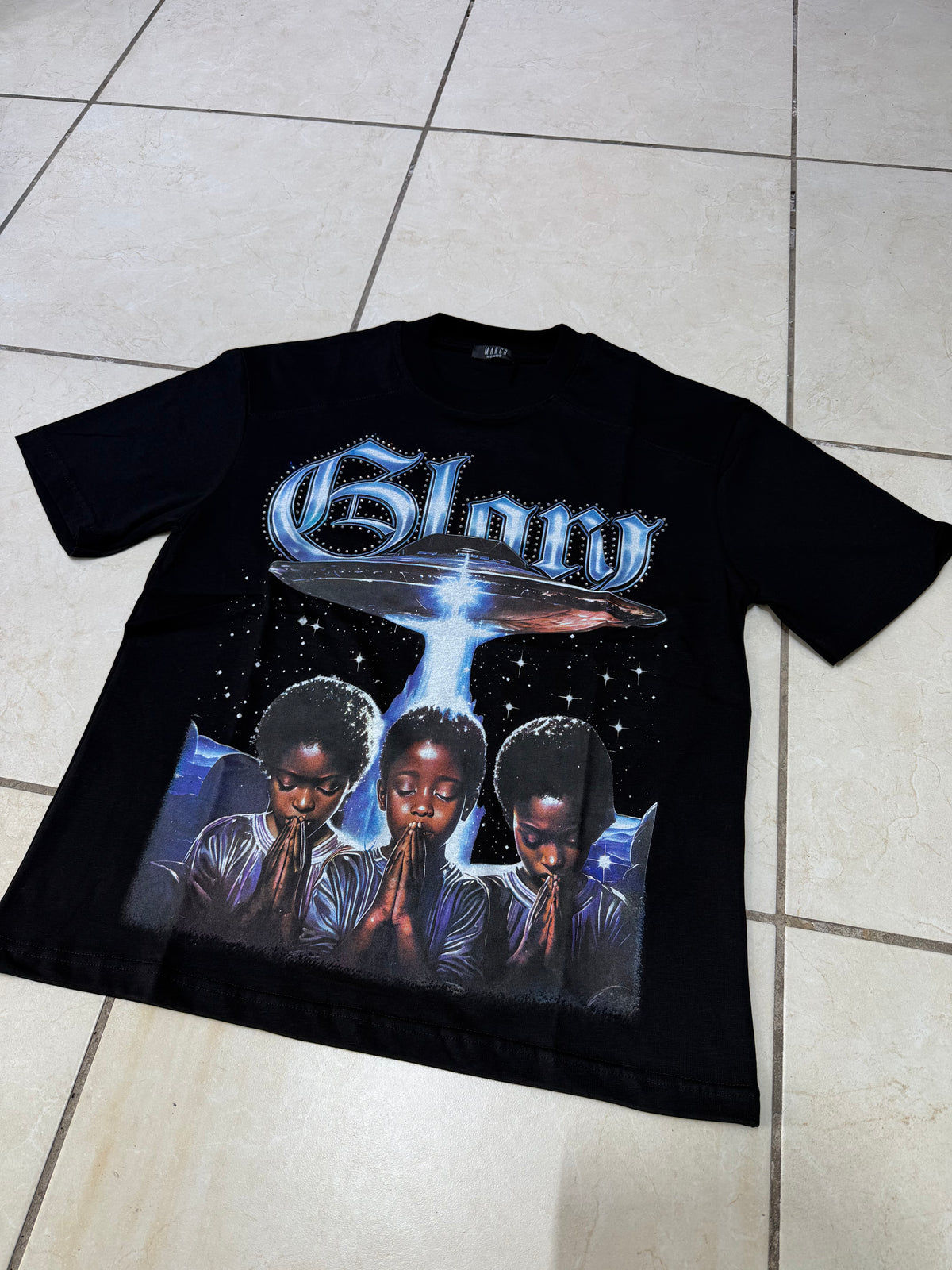 T-Shirt Glow