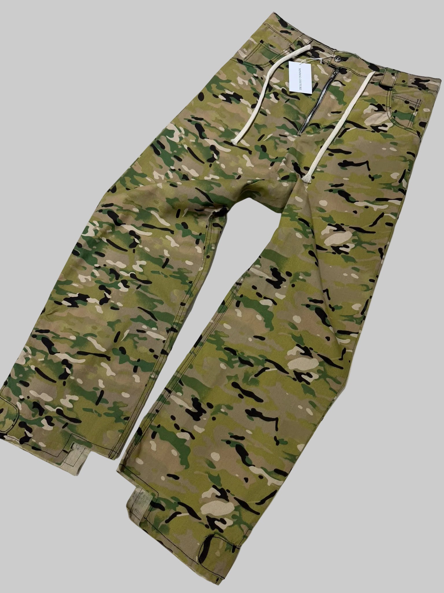 pantalone mimetico minimal